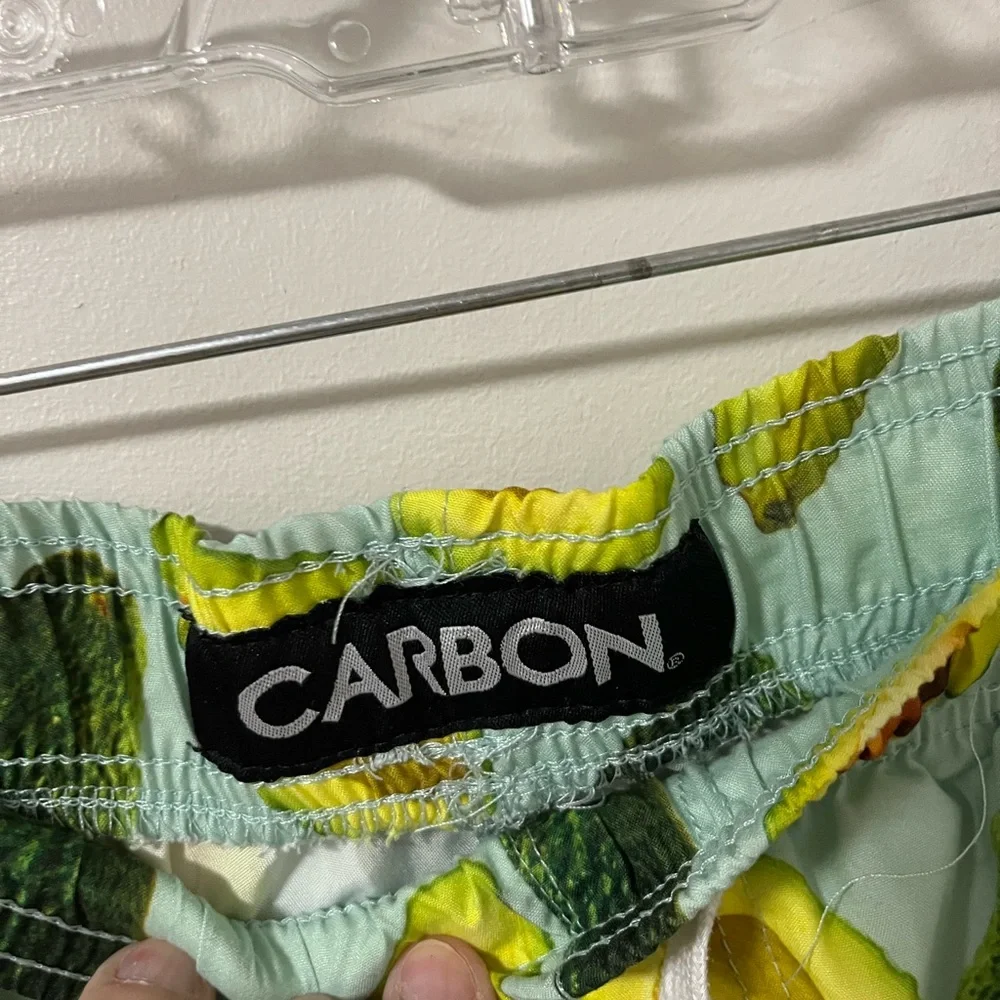 Carbon men’s avocado
